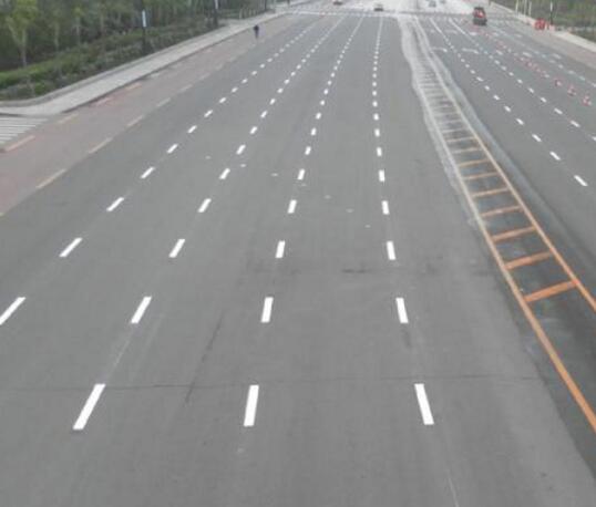 【重點知識】安康道路標線涂料廠家生產(chǎn)的有啥特點？