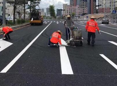 熱熔標線施工溫度要求？道路標線施工廠家為你介紹